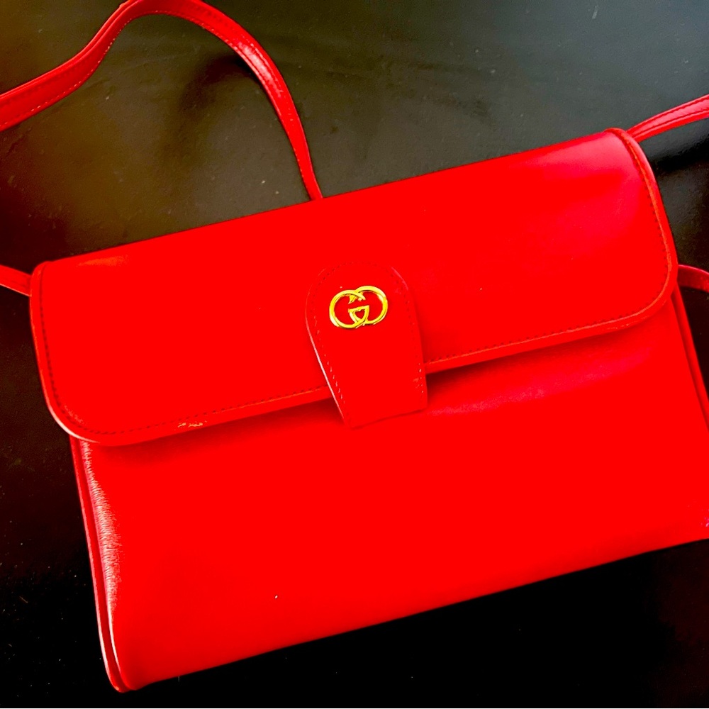 Gucci red leather small purse